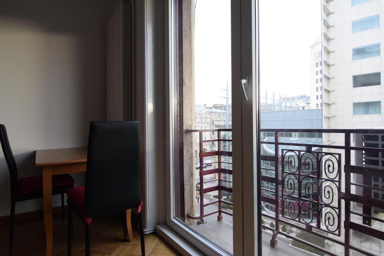 Resedinta Lui Calin - Calea Victoriei Near Royal Palace Βουκουρέστι Εξωτερικό φωτογραφία