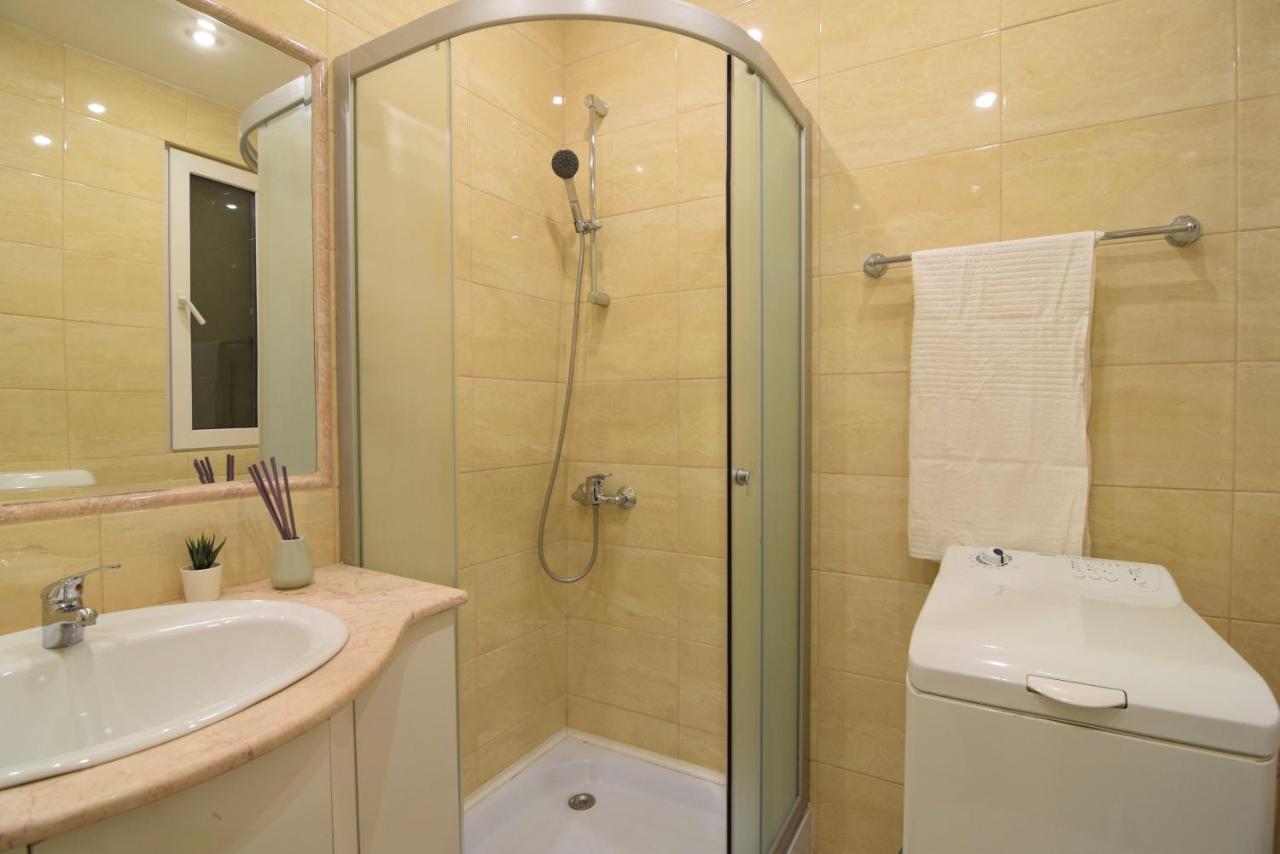 Resedinta Lui Calin - Calea Victoriei Near Royal Palace Βουκουρέστι Εξωτερικό φωτογραφία